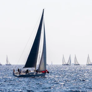 TOKYO - Beneteau First 40